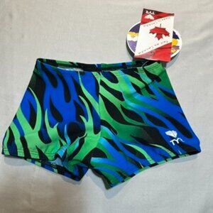 TYR - NWT - swim trunks. Size 4
